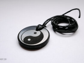 yin-yan-anhaenger-schungit vorschaubild