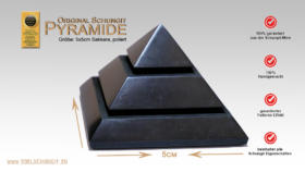 Schungit Pyramide Sakkara 5cm poliert