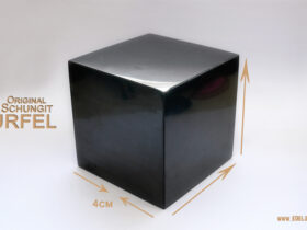Schungit Wuerfel 4cm