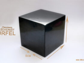 Schungit Wuerfel 5cm